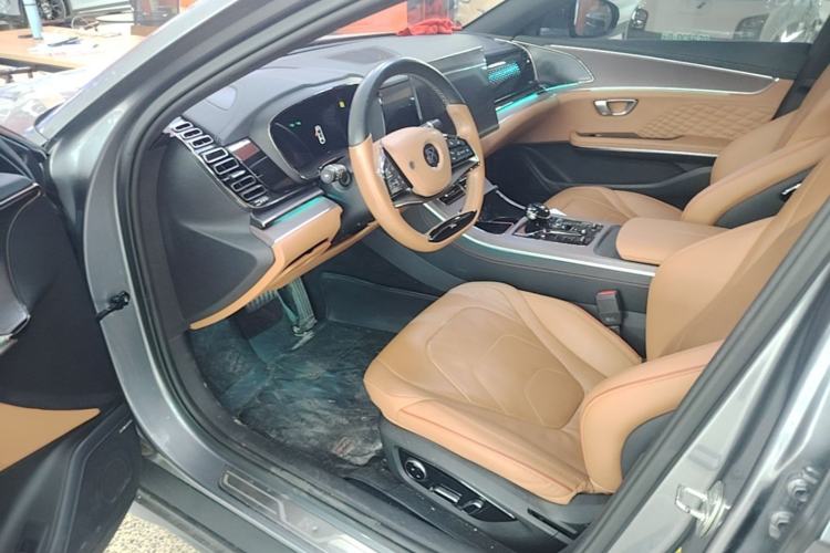Used BYD Han 2022 DM-i 121KM Luxury Model Driver Seat