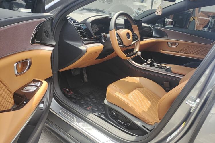 Used BYD Han 2022 DM-i 121KM Luxury Model Driver Seat