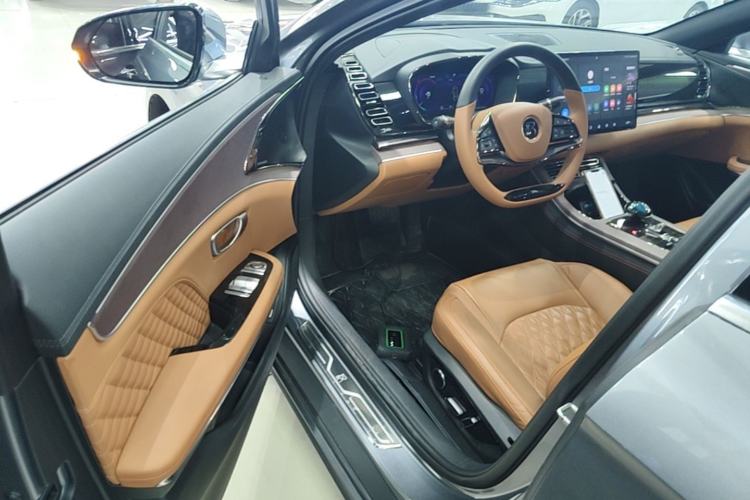 Used BYD Han 2022 DM-i 121KM Prestige Model Driver Seat