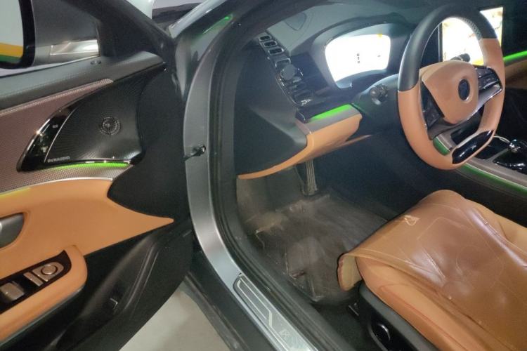 Used BYD Han 2022 DM-i 121KM Luxury Model Driver Seat