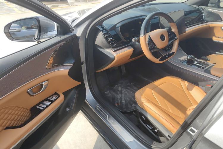 Used BYD Han 2022 EV Genesis Edition 715 km Front-Wheel-Drive Flagship Model Driver Seat