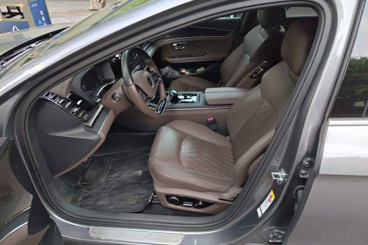 Used BYD Han 2022 DM-i 121KM Luxury Model Driver Seat