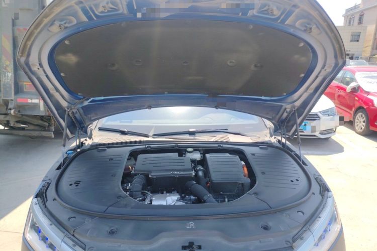 Used BYD Han 2022 DM-i 121KM Luxury Model Engine Bay