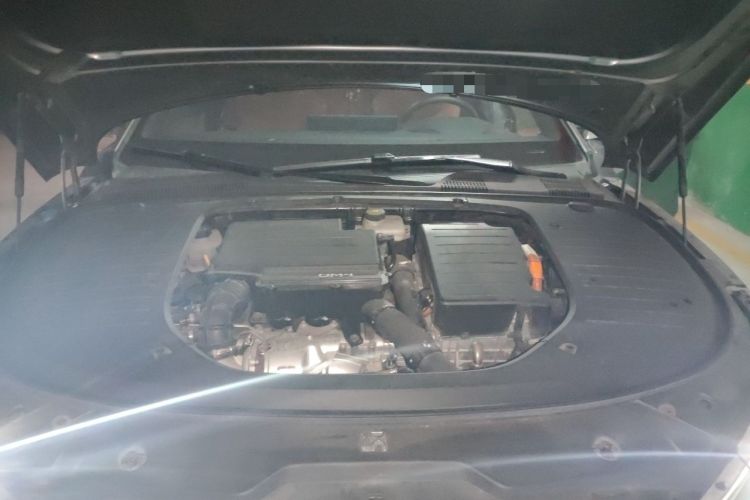 Used BYD Han 2022 DM-i 121KM Luxury Model Engine Bay
