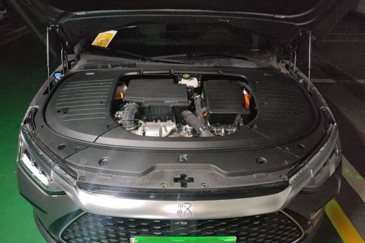 Used BYD Han 2022 DM-i 121KM Prestige Model Engine Bay
