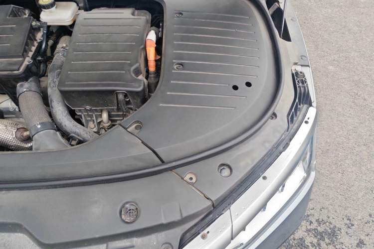 Used BYD Han 2022 DM-i 121KM Prestige Model Engine Bay Left
