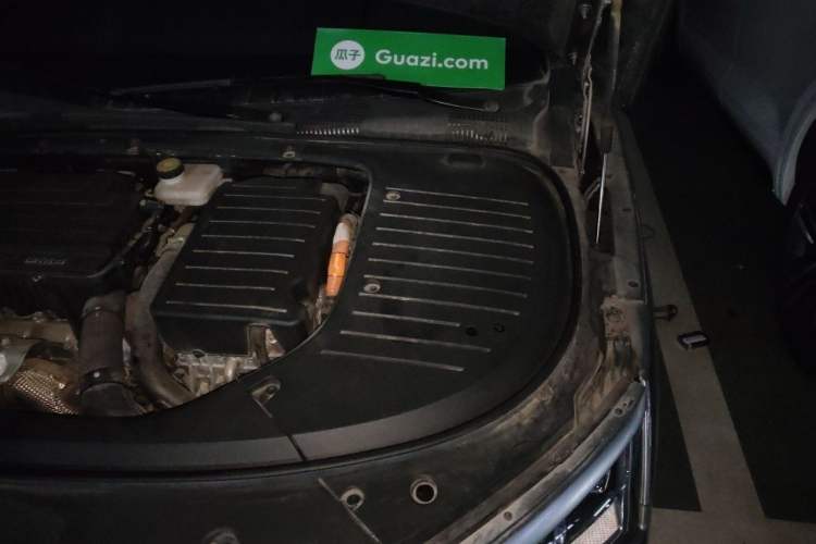 Used BYD Han 2022 DM-i 121KM Luxury Model Engine Bay Left