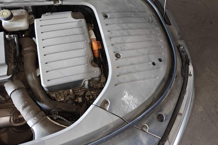 Used BYD Han 2022 DM-i 121KM Luxury Model Engine Bay Left