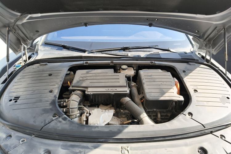 Used BYD Han 2022 DM-i 121KM Prestige Model Engine Bay