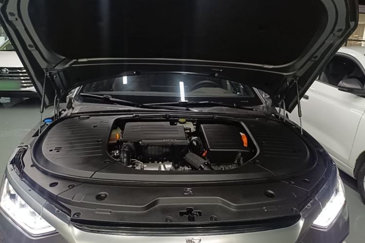 Used BYD Han 2022 DM-i 121KM Prestige Model Engine Bay