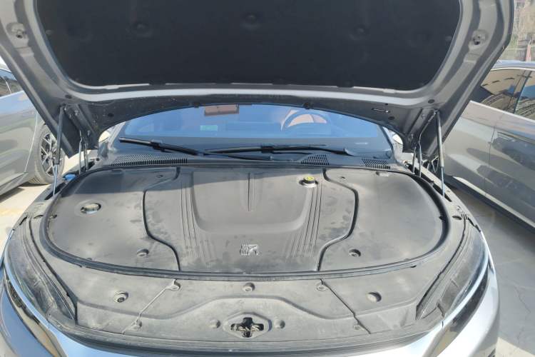 Used BYD Han 2022 EV Genesis Edition 715 km Front-Wheel-Drive Flagship Model Engine Bay