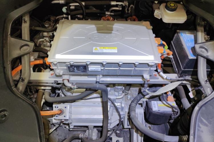 Used BYD Han 2022 EV Genesis Edition 715KM Front-Wheel-Drive Prestige Model Engine Bay