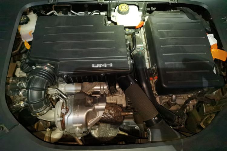 Used BYD Han 2022 DM-i 121KM Luxury Model Engine Bay