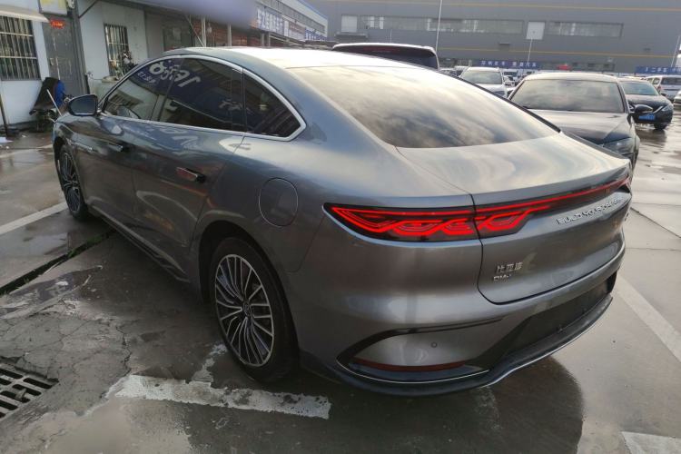Used BYD Han 2022 DM-i 121KM Prestige Model Exterior 2