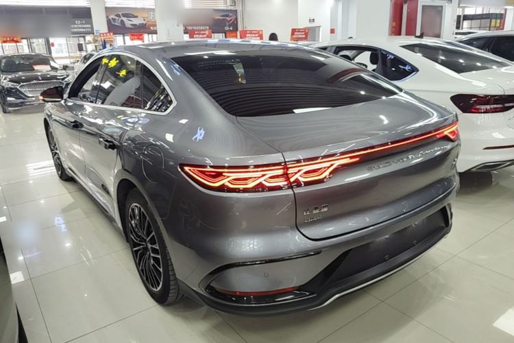 Used BYD Han 2022 DM-i 121KM Prestige Model Exterior 2