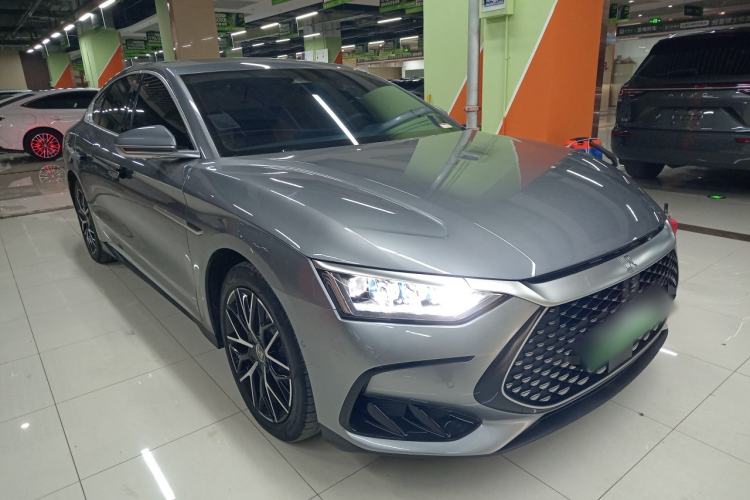 Used BYD Han 2022 DM-p 202km Four-Wheel Drive Flagship Model Exterior 2