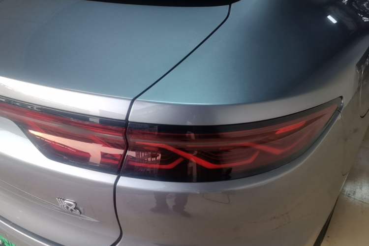 Used BYD Han 2022 DM-i 121KM Luxury Model Exterior 3