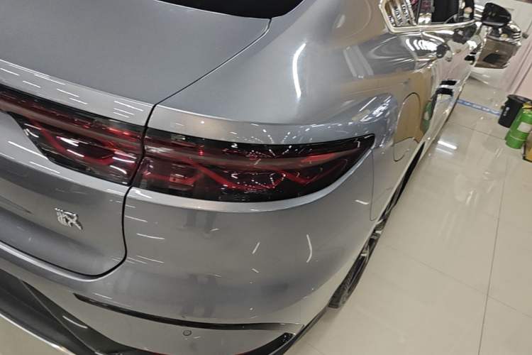 Used BYD Han 2022 EV Genesis Edition 715 km Front-Wheel-Drive Flagship Model Exterior 3