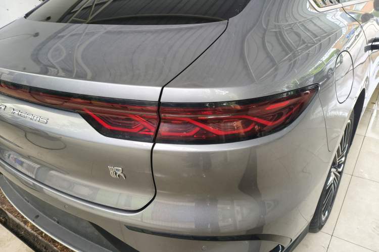 Used BYD Han 2022 DM-i 121KM Luxury Model Exterior 3