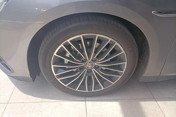 Used BYD Han 2022 DM-i 121KM Prestige Model Exterior 4