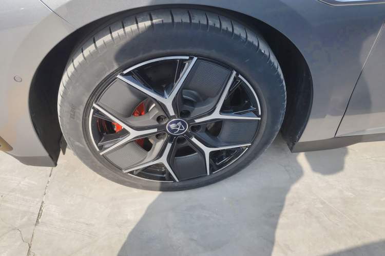 Used BYD Han 2022 EV Genesis Edition 715 km Front-Wheel-Drive Flagship Model Exterior 4