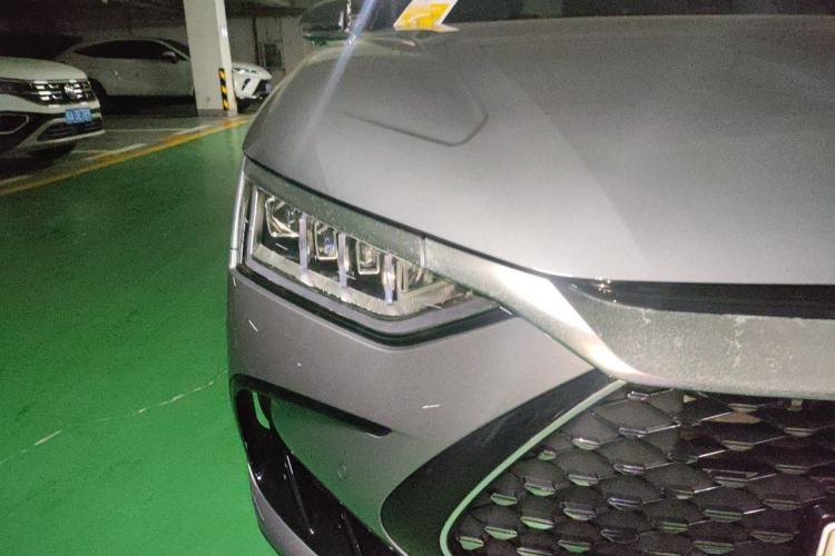 Used BYD Han 2022 DM-i 121KM Prestige Model Exterior 6