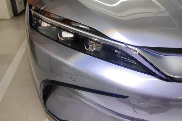 Used BYD Han 2022 EV Genesis Edition 715KM Front-Wheel-Drive Prestige Model Exterior 6