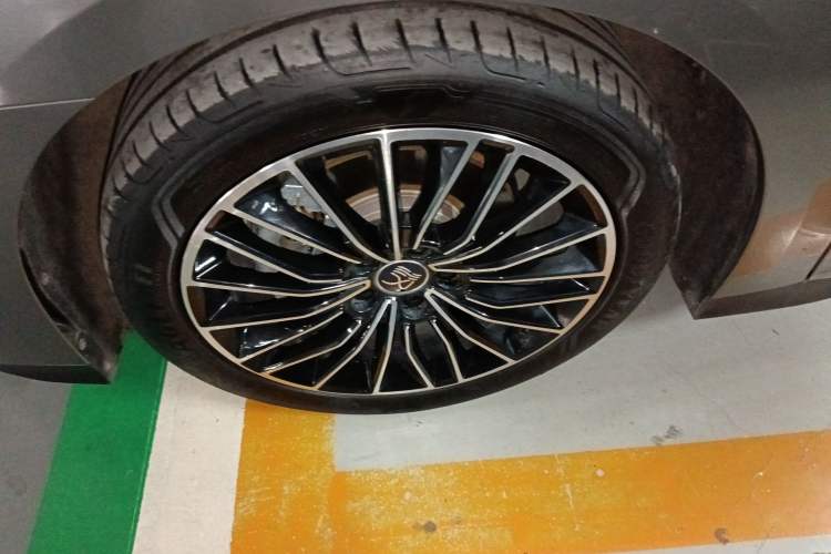 Used BYD Han 2022 DM-i 121KM Luxury Model Exterior 7