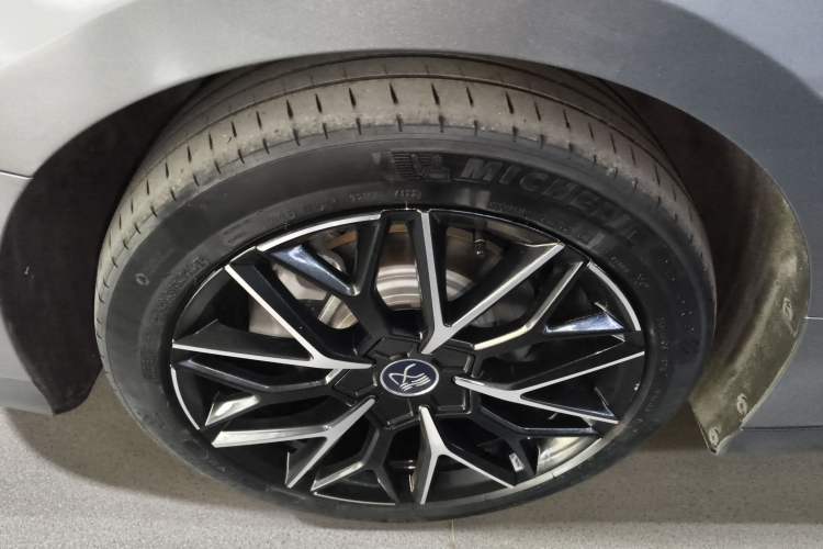 Used BYD Han 2022 EV Genesis Edition 610KM All-Wheel Drive Premium Model Exterior 8