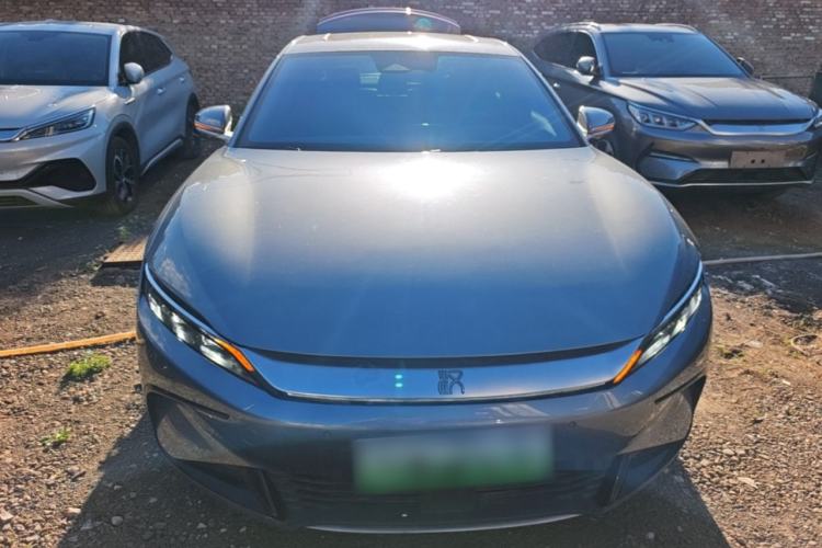 Used BYD Han 2022 EV Genesis Edition 715KM Front-Wheel-Drive Prestige Model Front