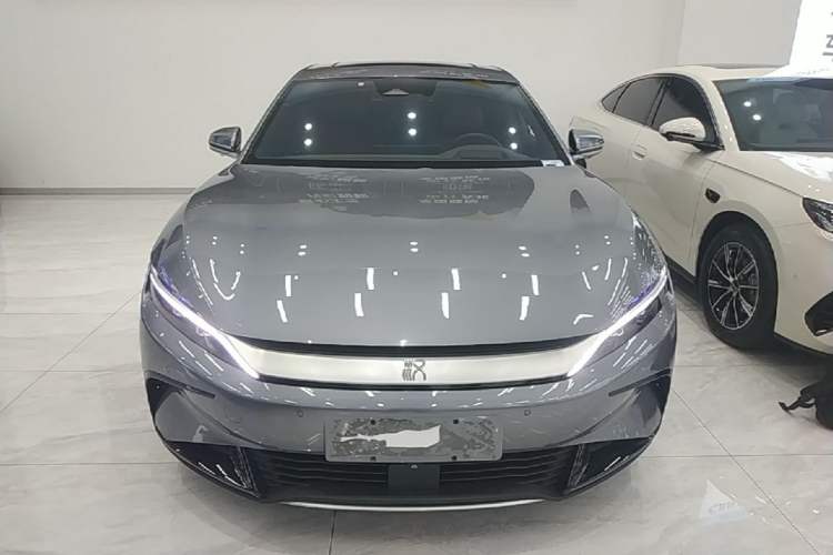 Used BYD Han 2022 EV Genesis Edition 715 km Front-Wheel-Drive Flagship Model Front