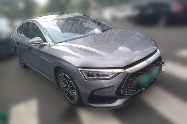 Used BYD Han 2022 DM-i 121KM Luxury Model Front Right 45 Deg