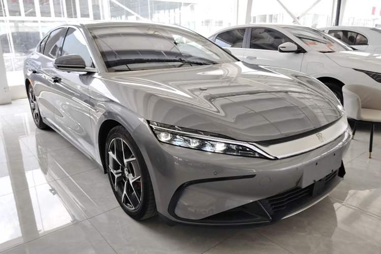 Used BYD Han 2022 EV Genesis Edition 715KM Front-Wheel-Drive Prestige Model Front Right 45 Deg