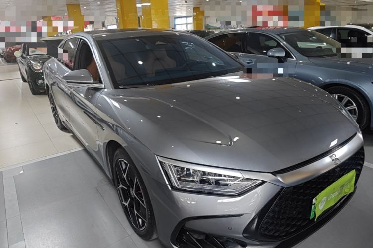 Used BYD Han 2022 DM-i 242km Flagship Model Front Right 45 Deg