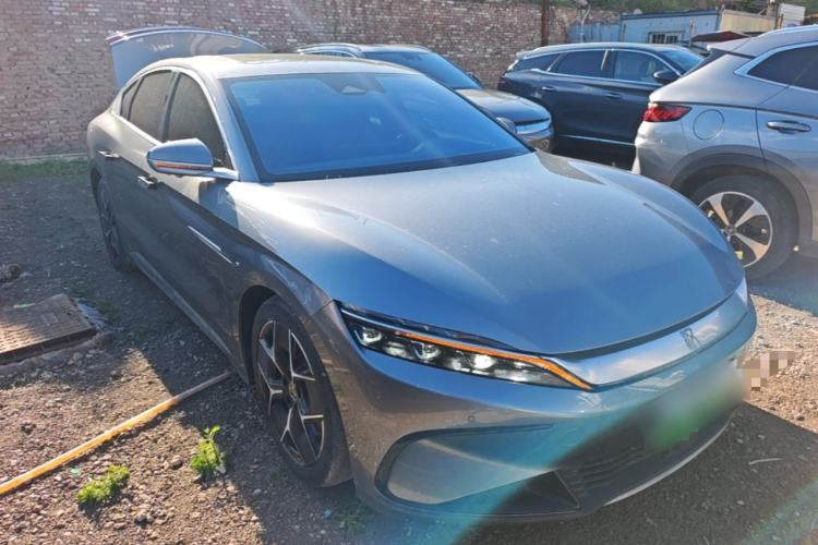 Used BYD Han 2022 EV Genesis Edition 715KM Front-Wheel-Drive Prestige Model Front Right 45 Deg