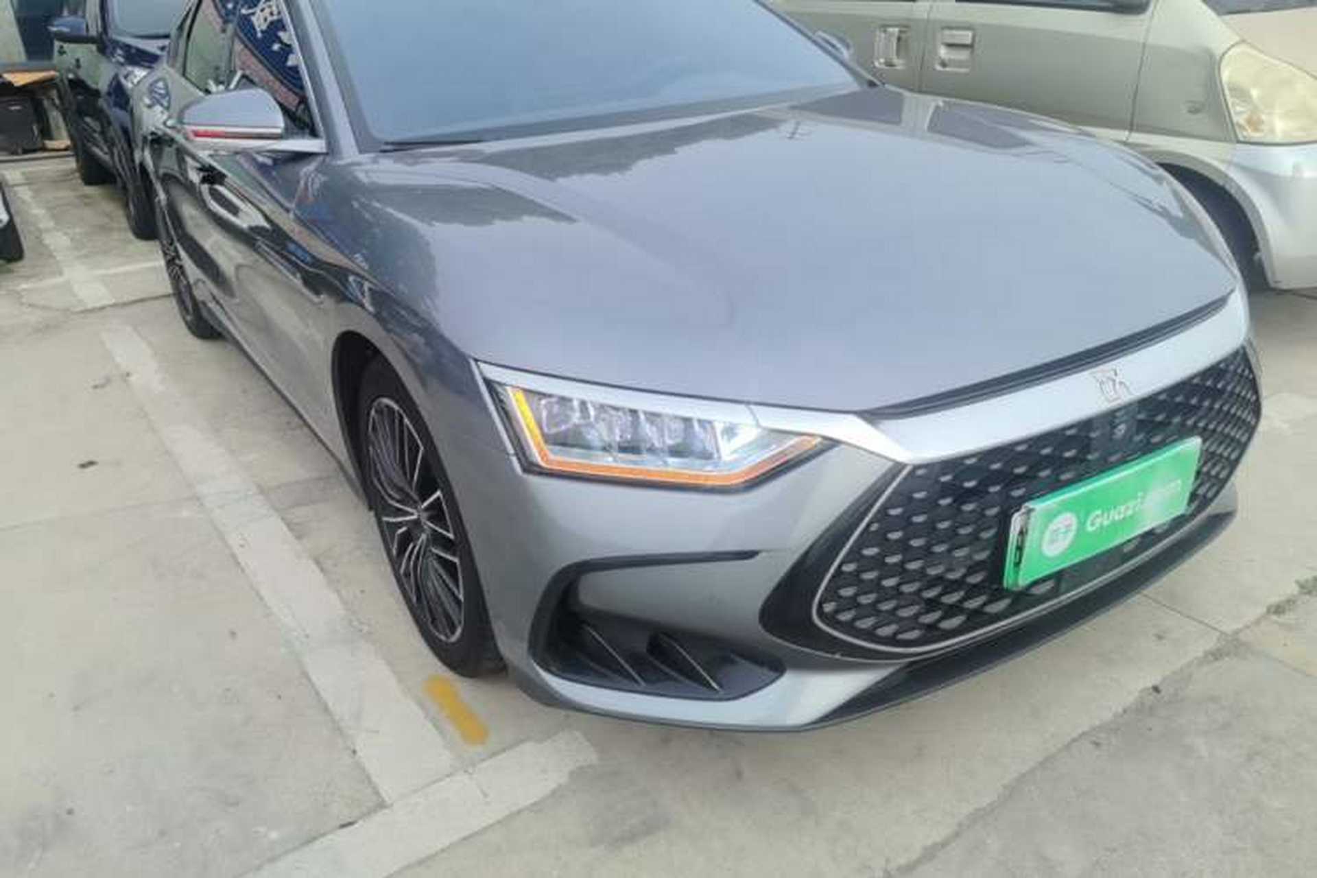 Used BYD Han 2022 DM-i 121KM Prestige Model Front Right 45 Deg