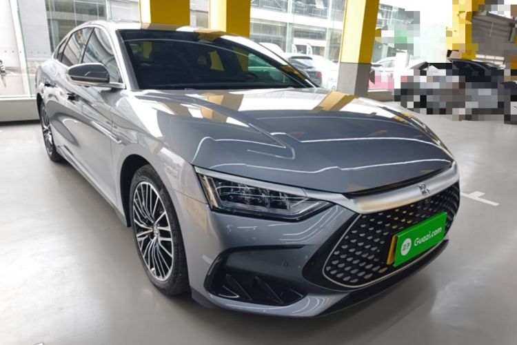 Used BYD Han 2022 DM-i 121KM Luxury Model Front Right 45 Deg