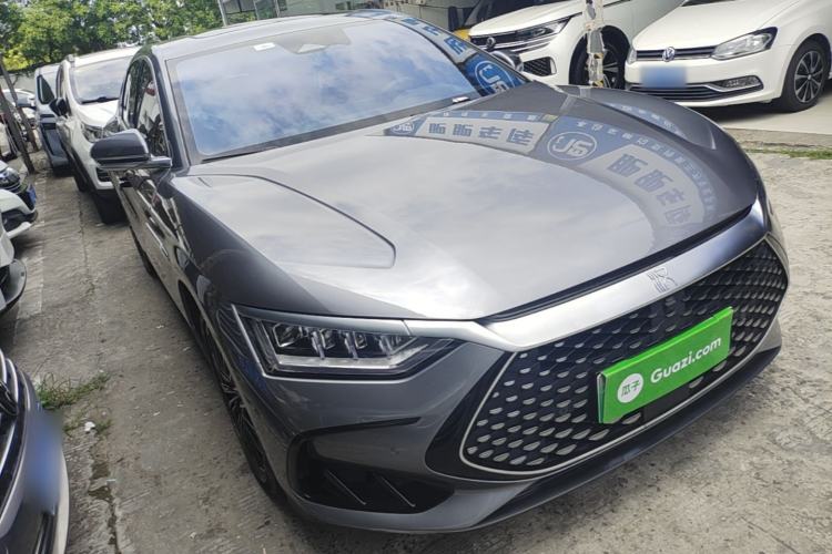 Used BYD Han 2022 DM-i 121KM Luxury Model Front Right 45 Deg