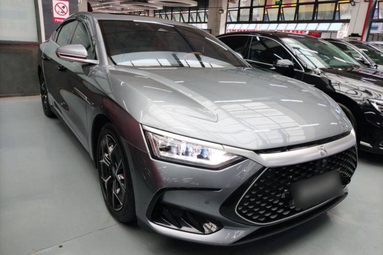 Used BYD Han 2022 DM-i 242km Flagship Model Front Right 45 Deg