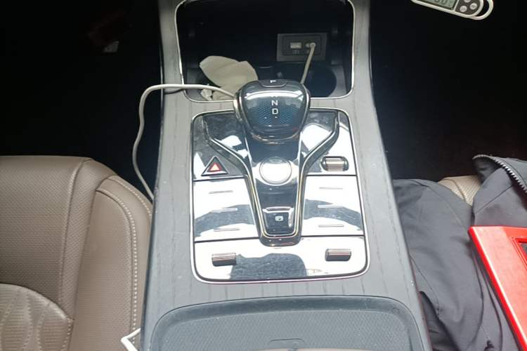 Used BYD Han 2022 DM-i 121KM Prestige Model Gear Lever