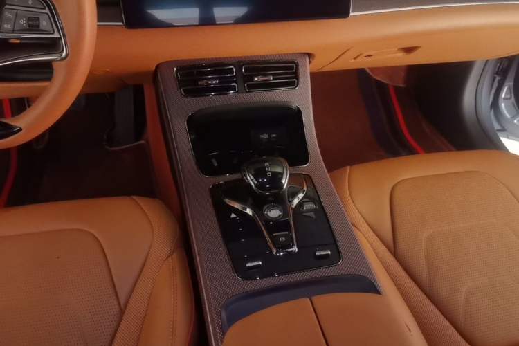 Used BYD Han 2022 DM-i 121KM Luxury Model Gear Lever