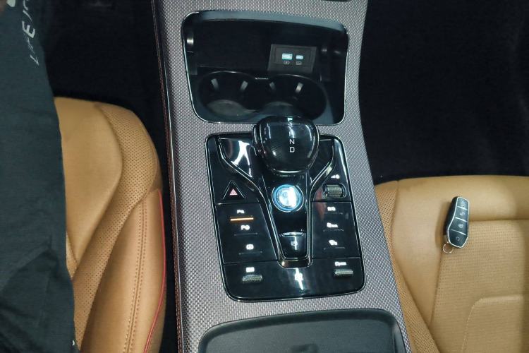 Used BYD Han 2022 EV Genesis Edition 610KM All-Wheel Drive Premium Model Gear Lever