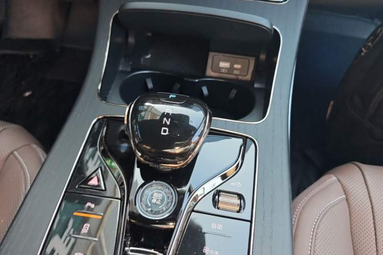 Used BYD Han 2022 DM-i 121KM Luxury Model Gear Lever