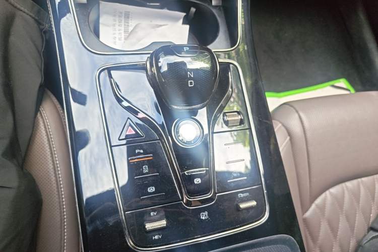 Used BYD Han 2022 DM-i 121KM Prestige Model Gear Lever