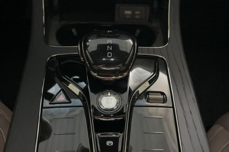 Used BYD Han 2022 DM-i 121KM Luxury Model Gear Lever
