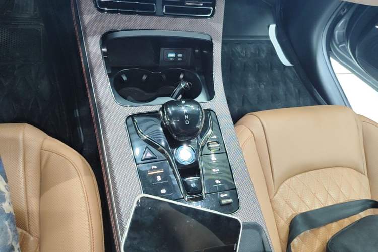 Used BYD Han 2022 DM-i 121KM Prestige Model Gear Lever