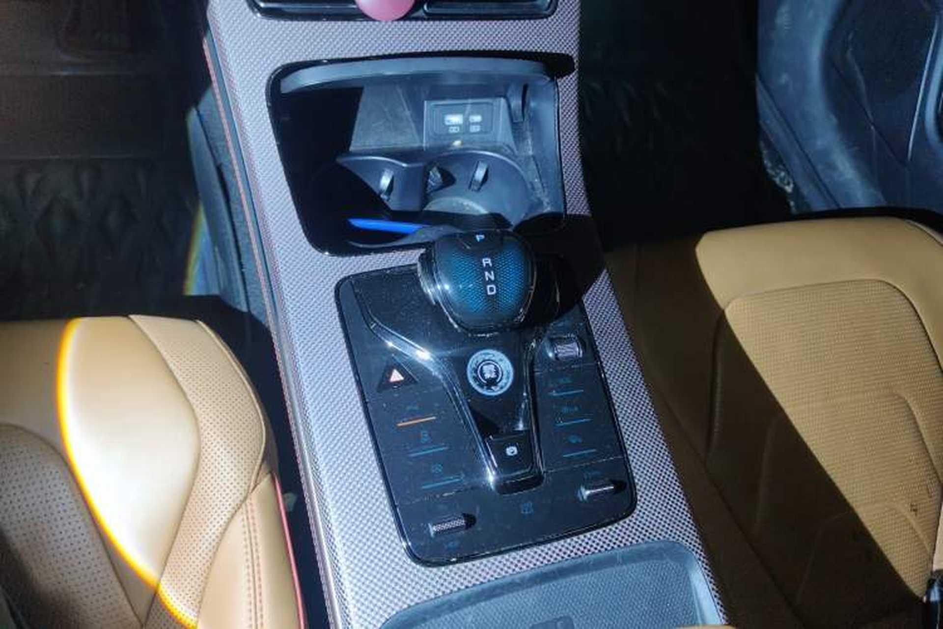 Used BYD Han 2022 DM-i 121KM Luxury Model Gear Lever