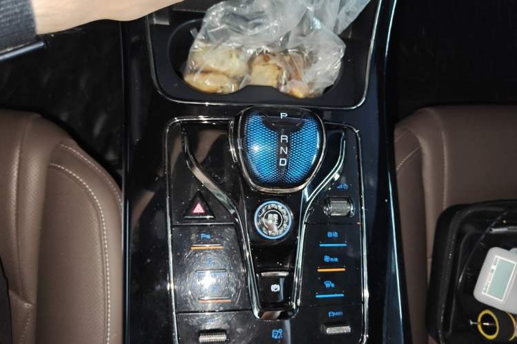Used BYD Han 2022 DM-i 121KM Luxury Model Gear Lever