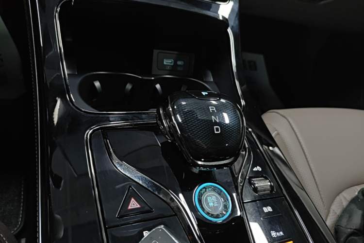Used BYD Han 2022 DM-i 121KM Prestige Model Gear Lever