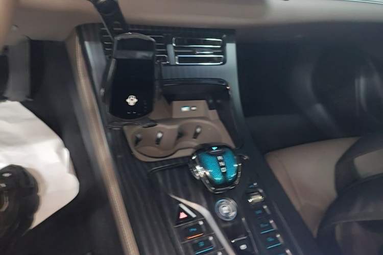 Used BYD Han 2022 DM-i 121KM Prestige Model Gear Lever
